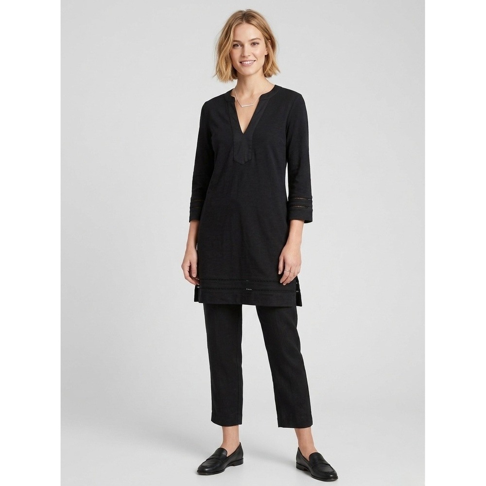 J.Crew Black Cotton Slub Eyelet Trim Tunic Top Split V-Neck 3/4 Sleeve XXS